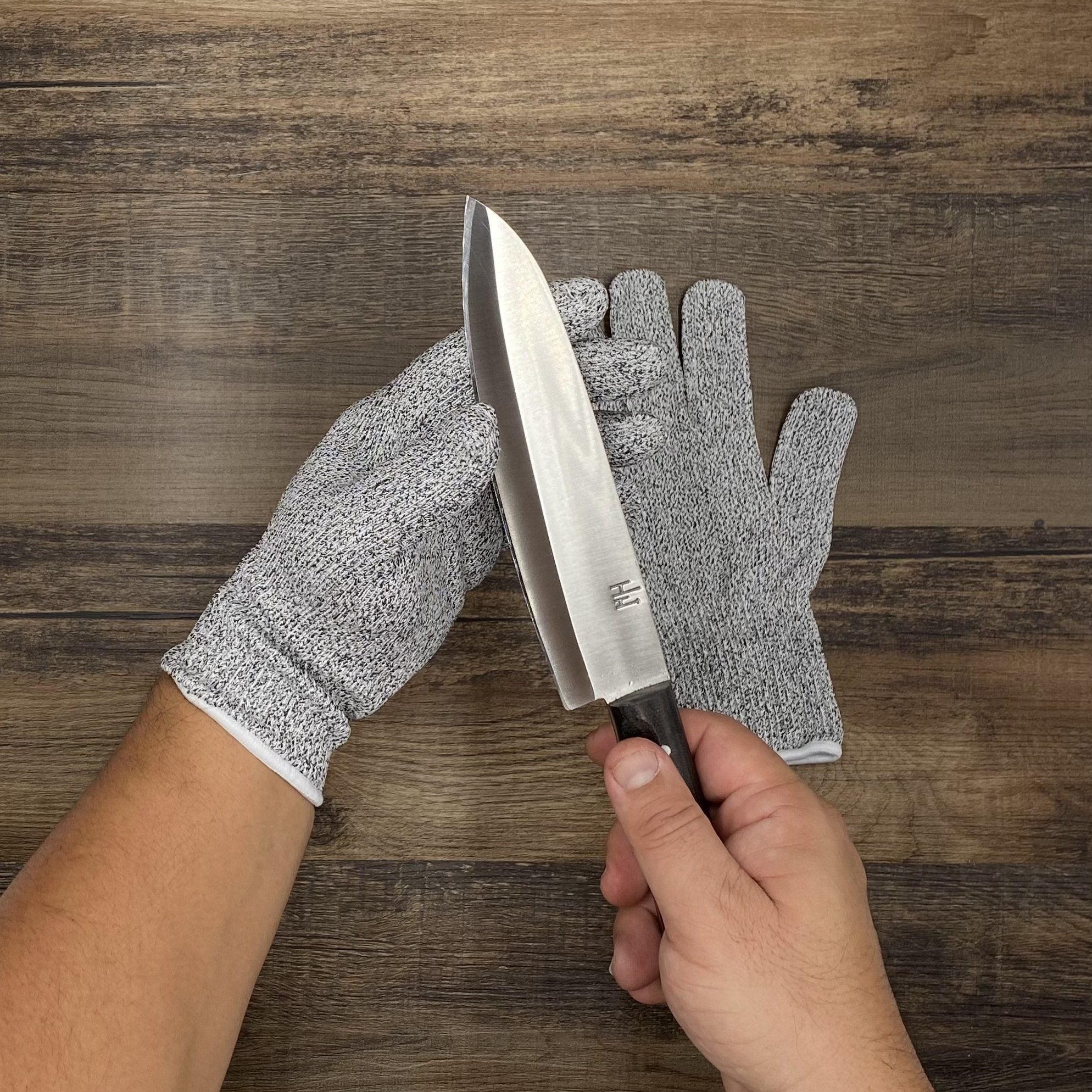 Cut Resistant Gloves & Cutting Ruler - Cutlery & Cutting Boards - Family &  Consumer Sciences